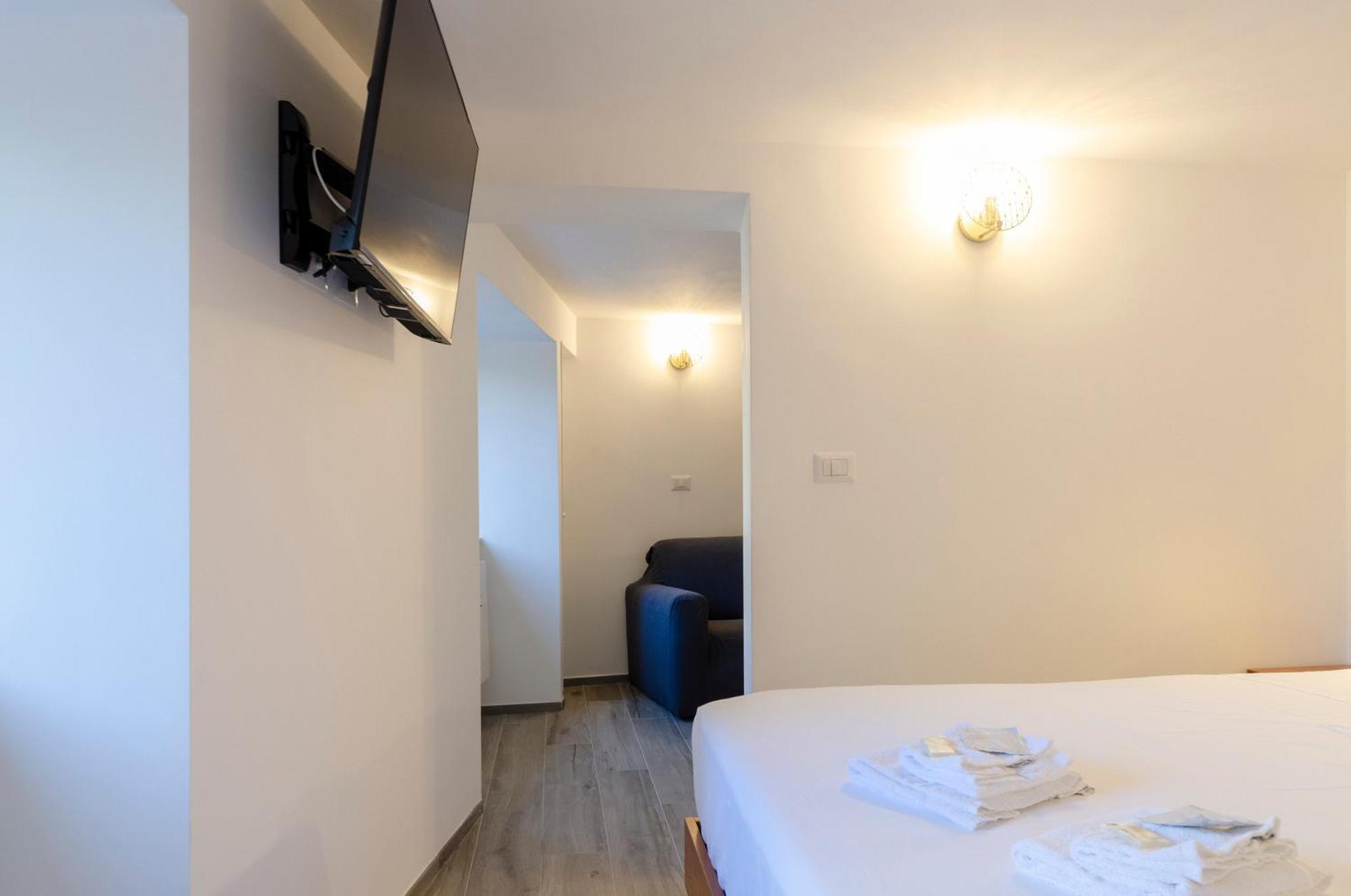 Castelli'S Apartmetnts Fico 1 Генуа Екстериор снимка