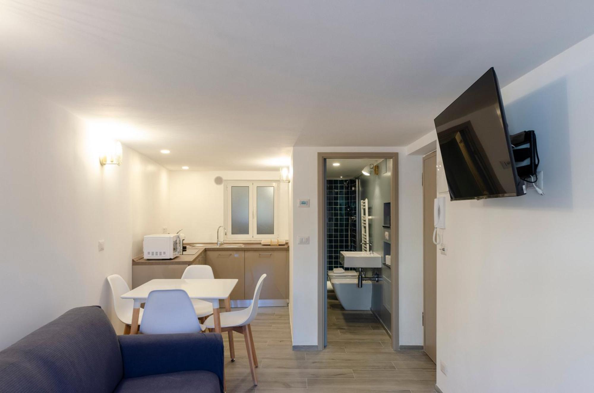 Castelli'S Apartmetnts Fico 1 Генуа Екстериор снимка